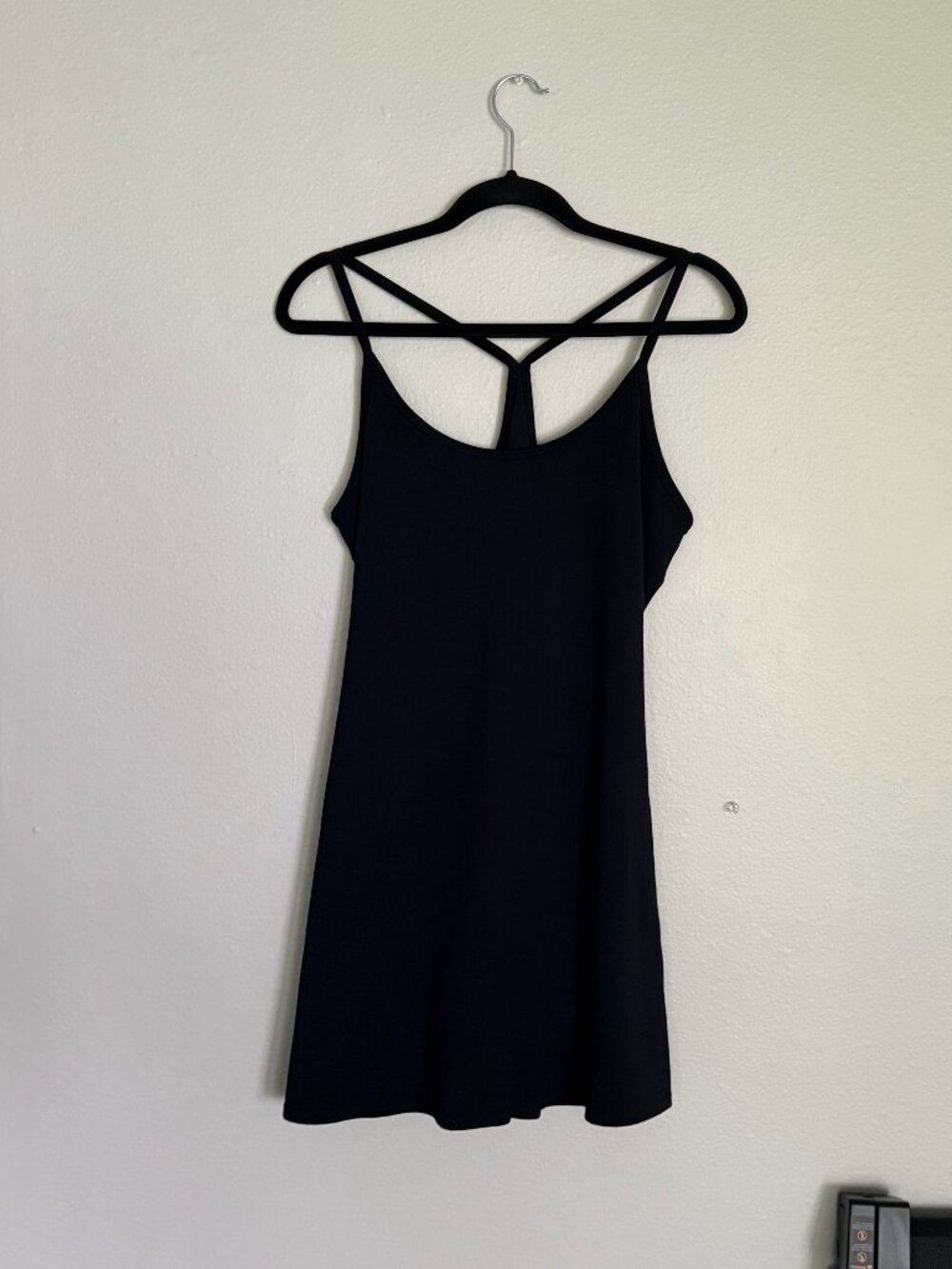 Quince Ultra-Form Active Dress Black Medium Built-In Shorts Pockets Tennis